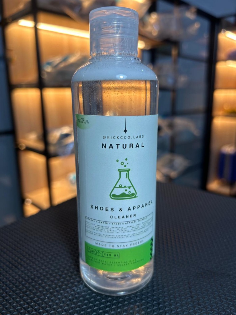 Natural Cleaner - Shoes & Apparel Cleaner